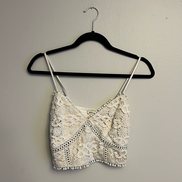 Listiele Crop Top - Picture 1 of 4